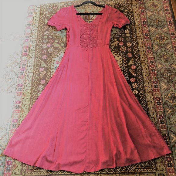 Beautiful Smocked-Back V-Neck Fit & Flare Dress - Size XS - Picture 6 of 16